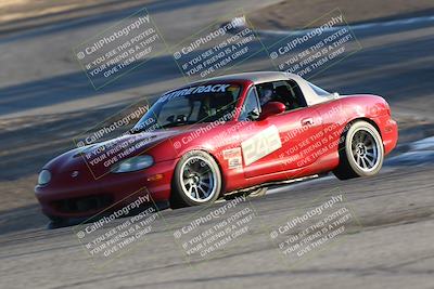 media/Nov-17-2024-CalClub SCCA (Sun) [[5252d9c58e]]/Group 1/Session 3 (Off Ramp)/